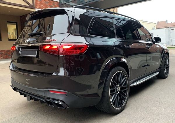 258 Mercedes-Benz GLS 63 AMG  