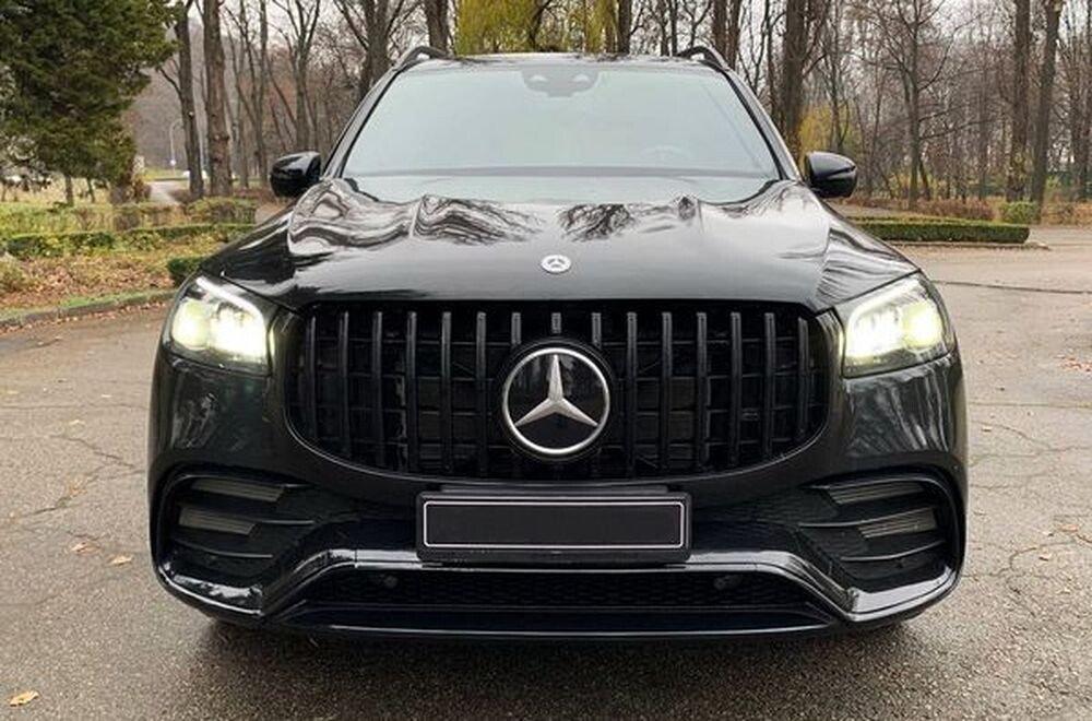 258 Mercedes-Benz GLS 63 AMG  