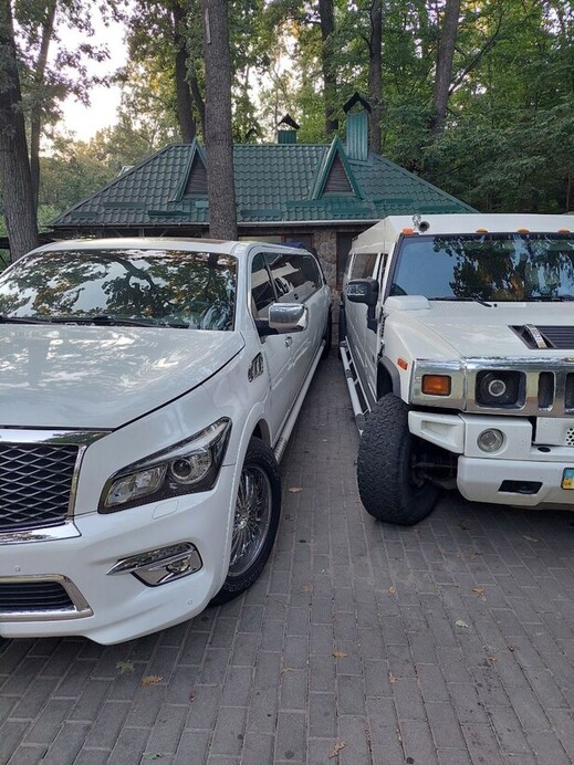 Лімузин Інфініті QX80 