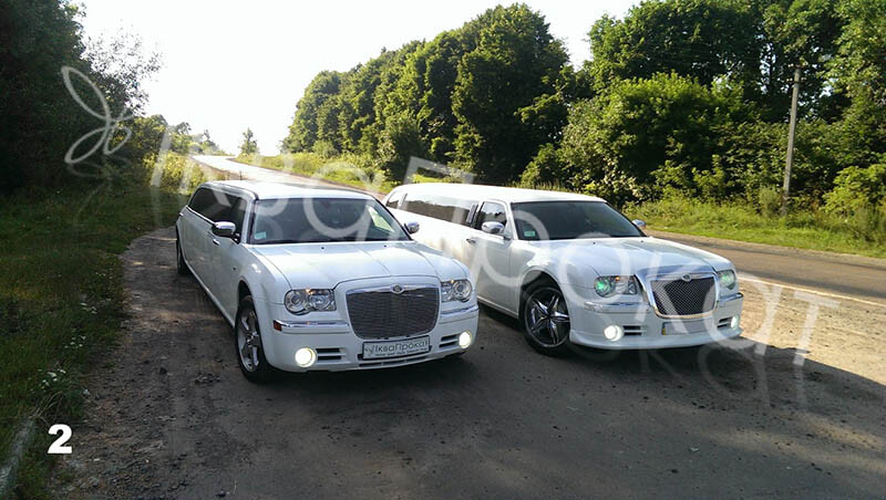 Лімузин Крайслер С300 