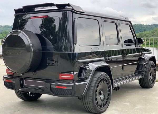 116 Оренда Mercedes-Benz G63 Brabus з водієм 