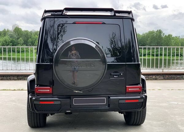 116 Оренда Mercedes-Benz G63 Brabus з водієм 